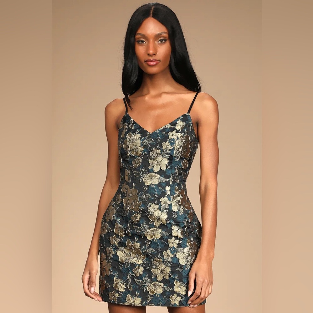 NWT Lulus Navy Jacquard Floral Mini Dress with Pockets